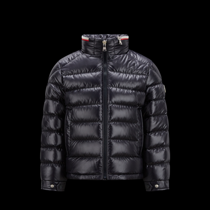 https://mom-mom.cdn-nhncommerce.com/Mall-No-Chsg/20231011/222223.98924000/thumbnail-bourne.png