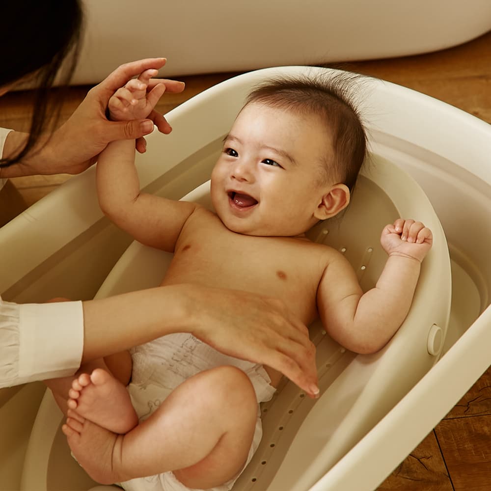 https://mom-mom.cdn-nhncommerce.com/Mall-No-Chsg/20250902/110220.659631591/02.jpg