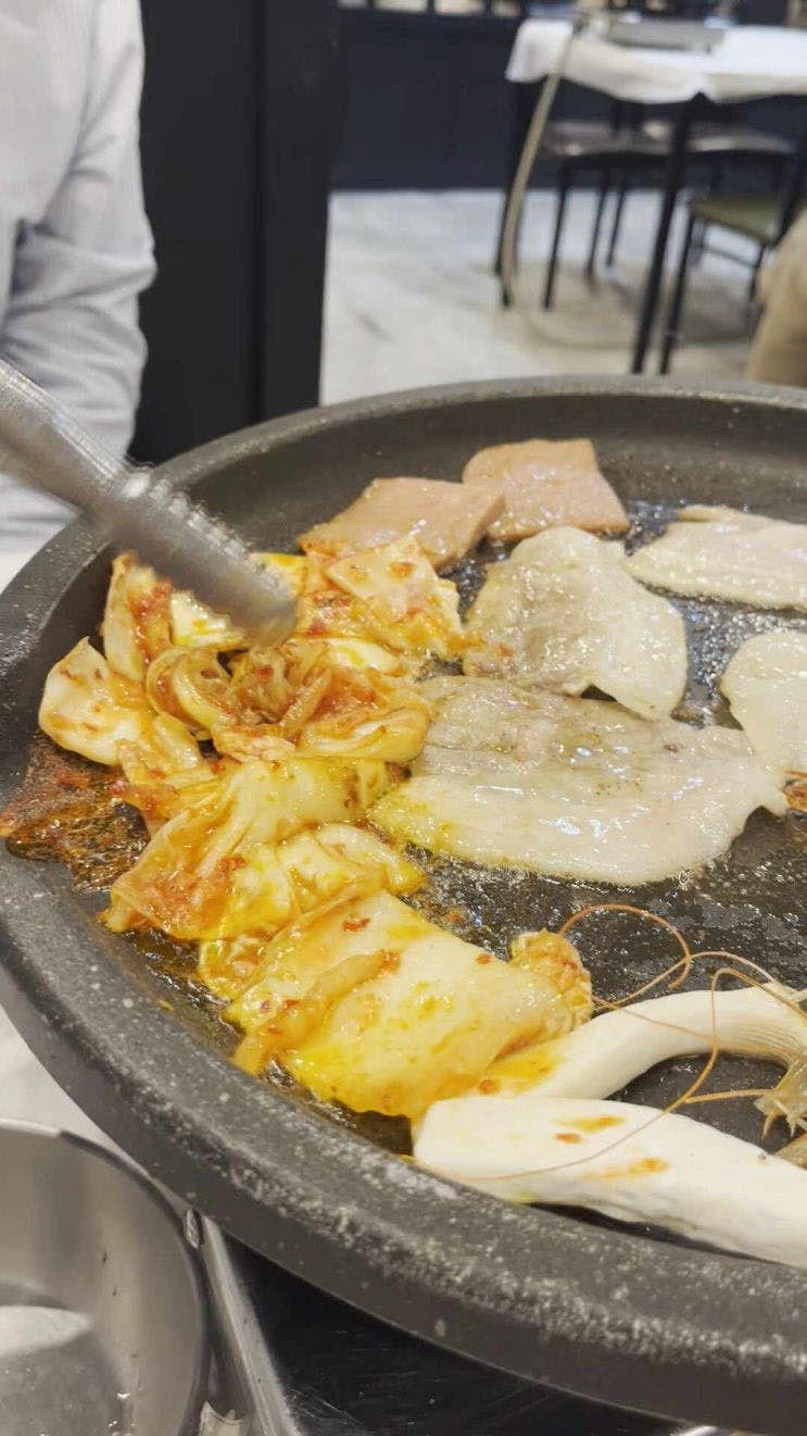 삼겹살] 고기고기 소사벌점 방문 후기 (무한리필 고기, 음료수...